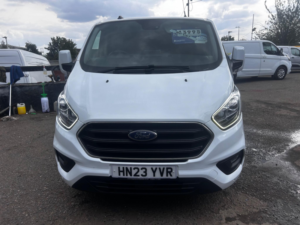 2023 Ford Transit Custom 2.0 300 Ecoblue Limited L2 H1 Euro 6 (s/s) 5dr in White — image 4