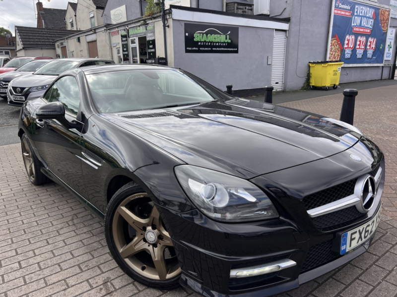 2012 Mercedes-Benz Slk 2.1 Slk250 Cdi Blueefficiency Amg Sport in Black — image 1