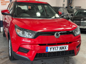 2017 Ssangyong Tivoli 1.6 E-Xgi Se Euro 6 (s/s) 5dr in Red — image 2