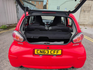 2013 Toyota Aygo 1.0 Vvt-I Move Euro 5 5dr in Red — image 6