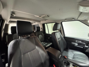 2016 Land Rover Discovery 4 3.0 Sd V6 Se Auto 4WD 5dr in Grey — image 4