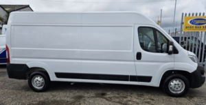 2023 Citroen Relay 2.2 L3h2 Relay 35 Bhdi 140 Enterprise Edition in White — image 4