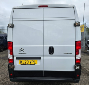 2023 Citroen Relay 2.2 L3h2 Relay 35 Bhdi 140 Enterprise Edition in White — image 6