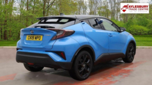 2019 Toyota C-Hr 1.8 Vvt-H Dynamic CVT Euro 6 (s/s) 5dr in Blue — image 4