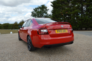 2018 Skoda Octavia 2.0 Tsi Vrs in Red — image 5