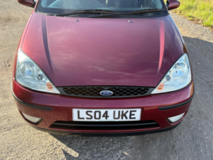 2004 Ford Focus 1.6i 16v Zetec 5dr in Red — image 5