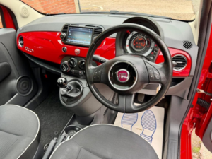 2014 Fiat 500 1.2 Lounge Euro 6 (s/s) 3dr in Red — image 5