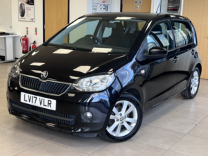 2017 Skoda Citigo 1.0 Mpi Greentech Se L in Black — image 3