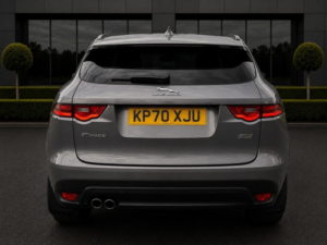 2020 Jaguar F-Pace 2.0 D180 Chequered Flag Auto AWD Euro 6 (s/s) 5dr in Grey — image 6