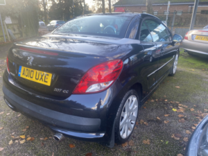 2010 Peugeot 207 Cc Allure in Black — image 5