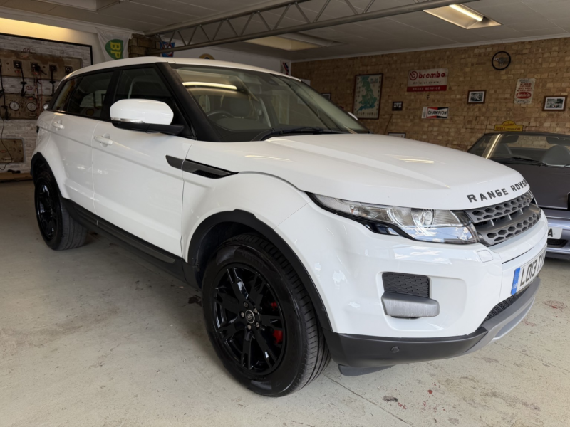 2013 Land Rover Range Rover Evoque 2.2 Sd4 Pure in White — image 1