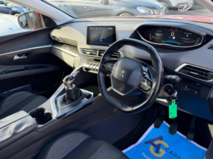 2017 Peugeot 3008 1.6 Bluehdi Active Euro 6 (s/s) 5dr in Red — image 3