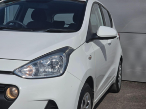 2017 Hyundai I10 1.0 Se Euro 6 5dr in White — image 4