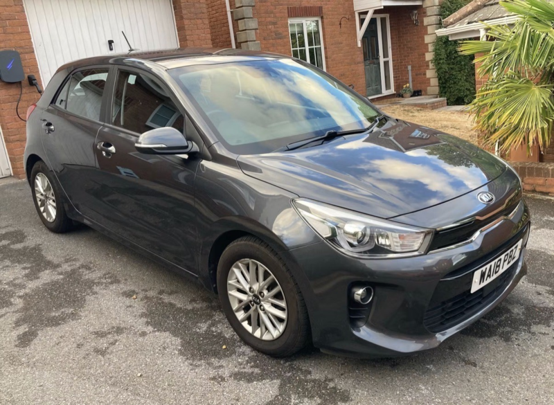 2018 Kia Rio 1.4 2 in Grey — image 1