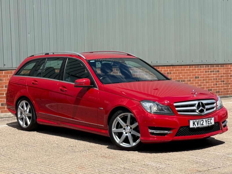 2012 Mercedes-Benz C Class 2.1 C220 Cdi Blueefficiency Sport G-Tronic+ Euro 5 (s/s) 5dr in Red — image 1