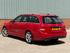 2012 Mercedes-Benz C Class 2.1 C220 Cdi Blueefficiency Sport G-Tronic+ Euro 5 (s/s) 5dr in Red — image 5