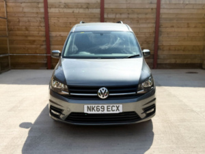 2020 Volkswagen Caddy Maxi Life 4 SEAT Auto Wheelchair Accessible Disabled Access Vehicle Wav in Silver — image 4