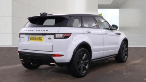 2018 Land Rover Range Rover Evoque Td4 Landmark in White — image 3