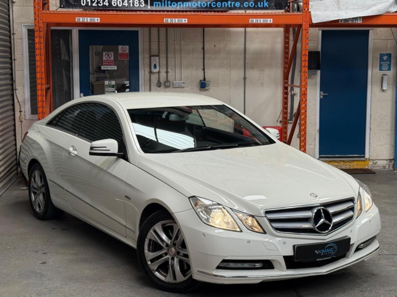 2012 Mercedes-Benz E Class 2.1 E250 Cdi Blueefficiency Se G-Tronic+ Euro 5 (s/s) 2dr in White — image 1