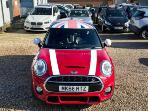 2016 MINI Hatch 2.0 Cooper S Euro 6 (s/s) 3dr in Red — image 5
