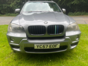 2007 BMW X5 3.0 X5 Xdrive30d Se in Grey — image 3