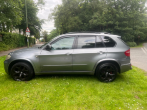 2007 BMW X5 3.0 X5 Xdrive30d Se in Grey — image 5