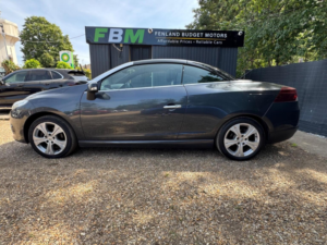2012 Renault Megane 1.9 Dci Dynamique Tomtom Euro 5 2dr in Grey — image 5