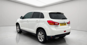 2013 Mitsubishi Asx 1.6 3 Euro 5 5dr in White — image 4