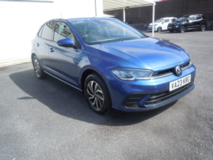 2023 Volkswagen Polo 1.0 Evo Life in Blue — image 2