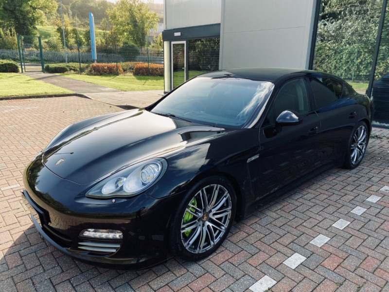 2010 Porsche Panamera 4s Pdk in Black — image 1