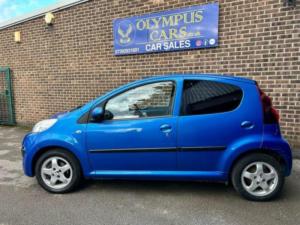 2013 Peugeot 107 1.0 12v Allure Euro 5 5dr in Blue — image 6