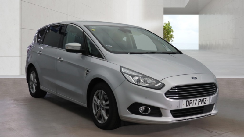 2017 Ford S-Max 2.0 Tdci Titanium in Silver — image 1