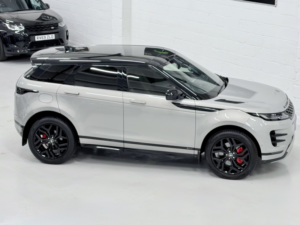 2019 Land Rover Range Rover Evoque 2.0 D180 First Edition in Silver — image 3
