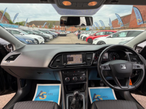 2015 SEAT Leon 1.6 Tdi Se Euro 6 (s/s) 5dr in Black — image 2