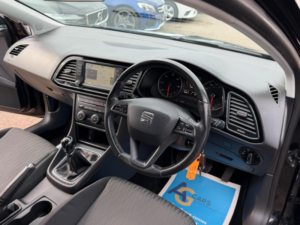 2015 SEAT Leon 1.6 Tdi Se Euro 6 (s/s) 5dr in Black — image 3