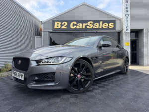 2016 Jaguar Xe 2.0d R-Sport Auto Euro 6 (s/s) 4dr in Grey — image 5