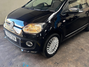 2013 Volkswagen Up! 1.0 High Up! Euro 5 3dr in Black — image 2