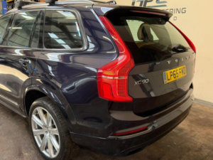 2016 Volvo Xc90 2.0h T8 Twin Engine 9.2kwh Inscription Geartronic 4WD Euro 6 (s/s) 5dr in Blue — image 4