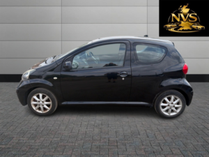 2007 Toyota Aygo 1.0 Vvt-I Black in Black — image 4