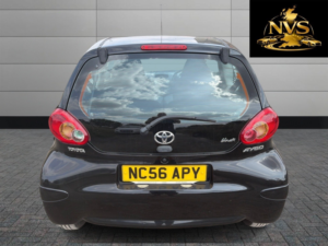 2007 Toyota Aygo 1.0 Vvt-I Black in Black — image 6
