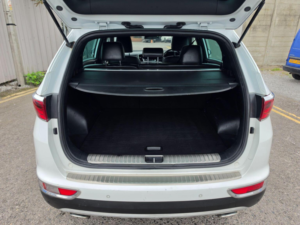2017 Kia Sportage 1.6 T-Gdi Gt-Line Dct AWD Euro 6 5dr in White — image 6