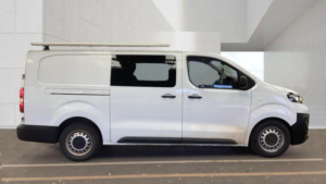 2023 Vauxhall Vivaro 2.0 Turbo D 3100 Prime Crew Van L2 H1 Euro 6 6dr in White — image 5