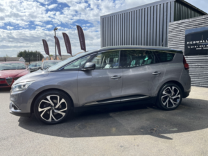2017 Renault Grand Scenic 1.6 Signature Nav Dci 160 Auto Edc in Grey — image 6