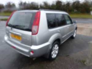 2006 Nissan X-Trail 2.5i Aventura 5dr in Silver — image 4