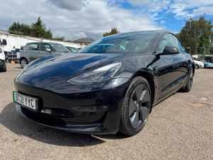 2021 Tesla Model 3 (dual Motor) Long Range Auto 4wde 4dr in Black — image 2