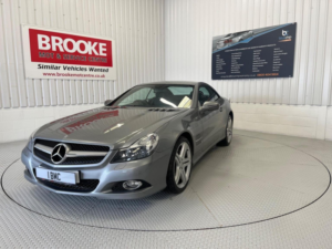 2008 Mercedes-Benz Sl 3.5 Sl350 7g-Tronic 2dr in Silver — image 4
