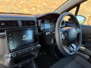 2020 Citroen C3 1.2 Puretech Feel Euro 6 (s/s) 5dr in White — image 2