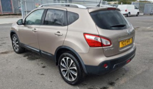 2013 Nissan Qashqai 2.0 N-Tec+ in Beige — image 6