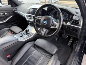 2021 BMW 3 Series 2.0 330e 12kwh M Sport Pro Edition Auto Euro 6 (s/s) 4dr in Blue — image 2