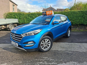 2016 Hyundai Tucson 1.7 Crdi Blue Drive Se Nav Euro 6 (s/s) 5dr in Blue — image 2
